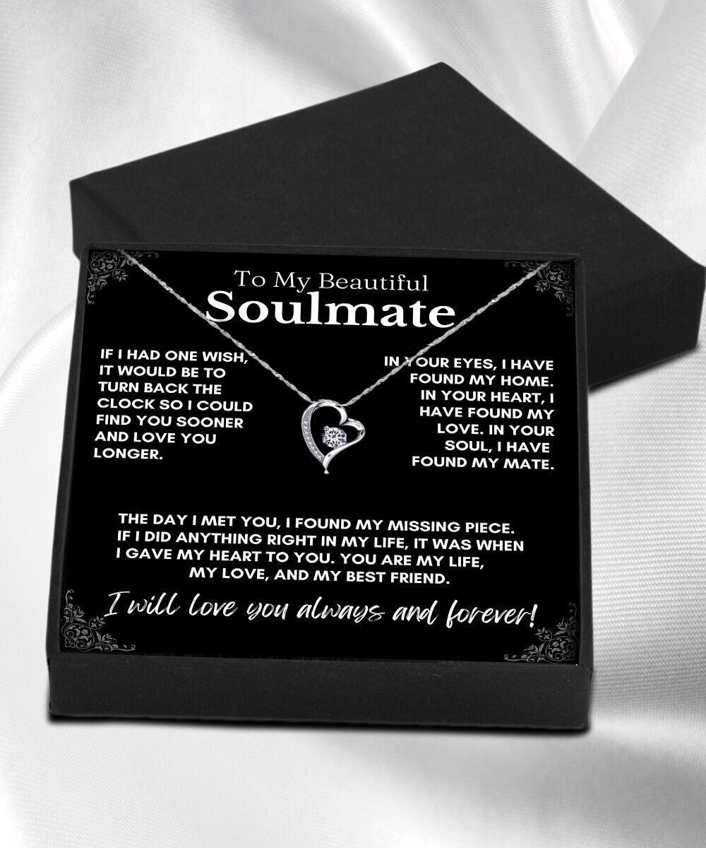 To My Soulmate/Wife Necklace Gift for Valentine Fiancée/Girlfr